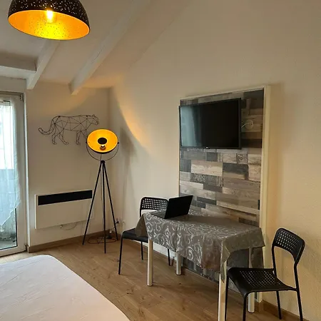 - Porte De France - Self Check In By Homenhancement * Saint-Louis (Haut-Rhin)